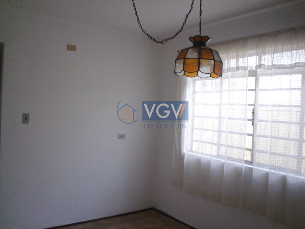 Casa à venda e aluguel com 2 quartos, 130m² - Foto 14