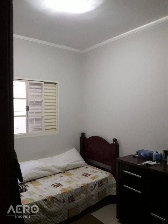 Casa à venda com 3 quartos, 123m² - Foto 6