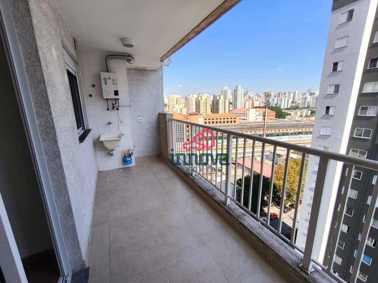 Apartamento à venda com 1 quarto, 34m² - Foto 1