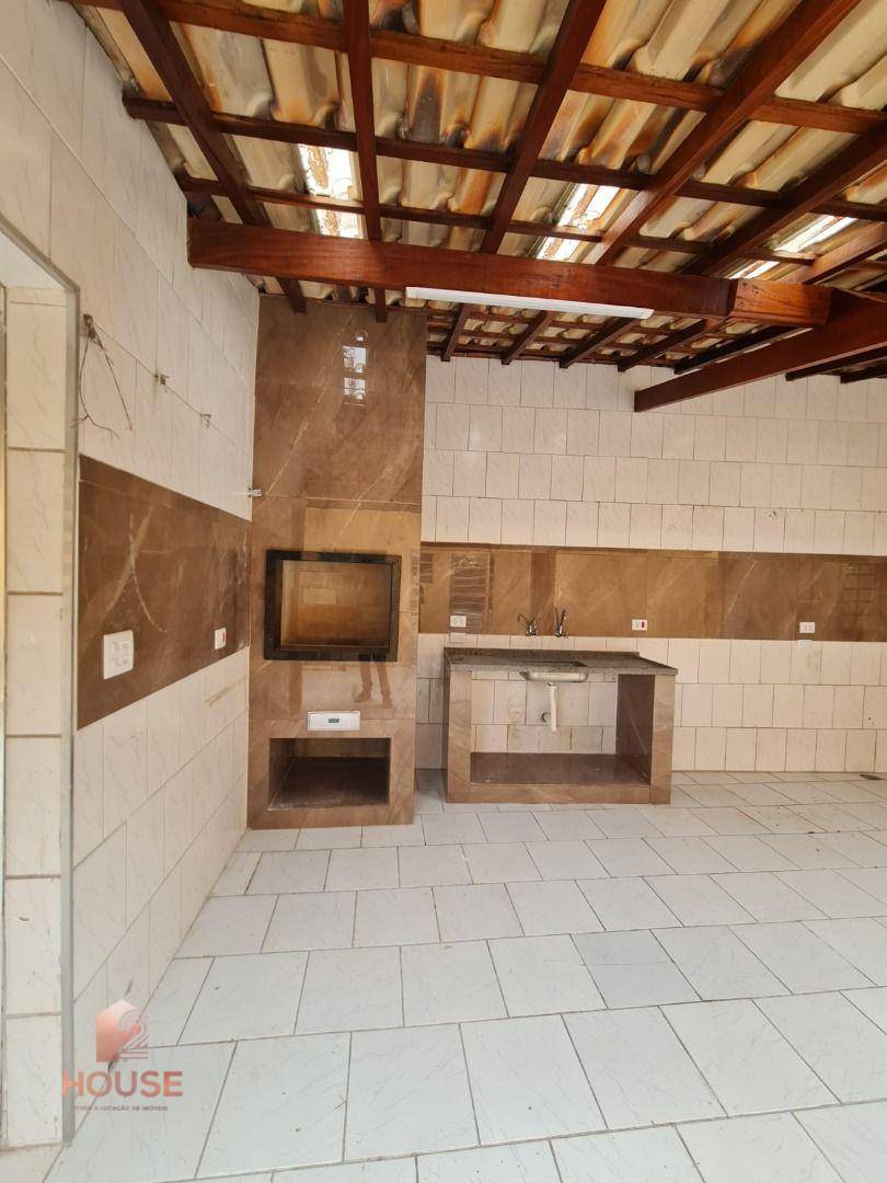 Casa à venda e aluguel com 3 quartos, 250m² - Foto 12