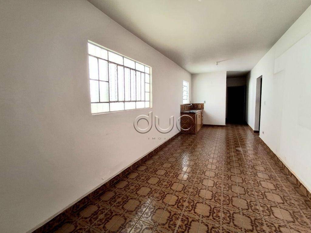 Casa à venda com 4 quartos, 206m² - Foto 4