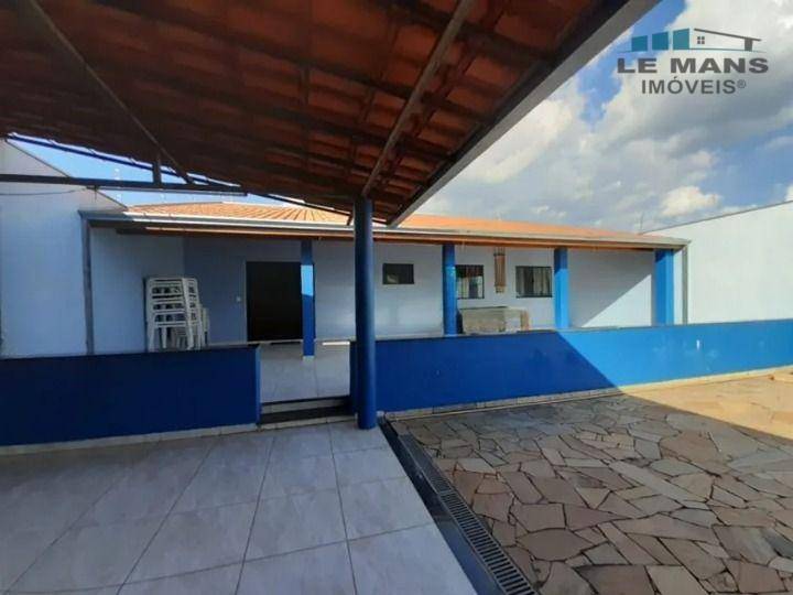 Casa à venda com 2 quartos, 160m² - Foto 7