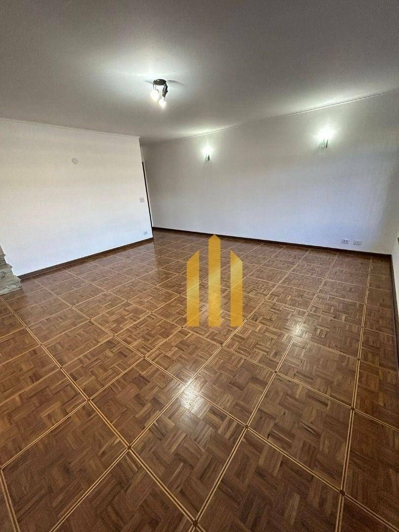 Sobrado à venda e aluguel com 3 quartos, 240m² - Foto 11