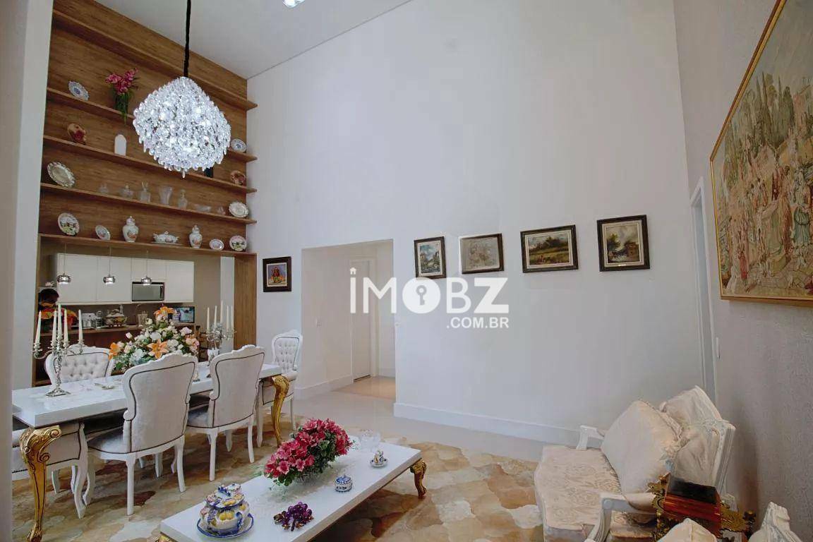 Apartamento à venda com 3 quartos, 168m² - Foto 1