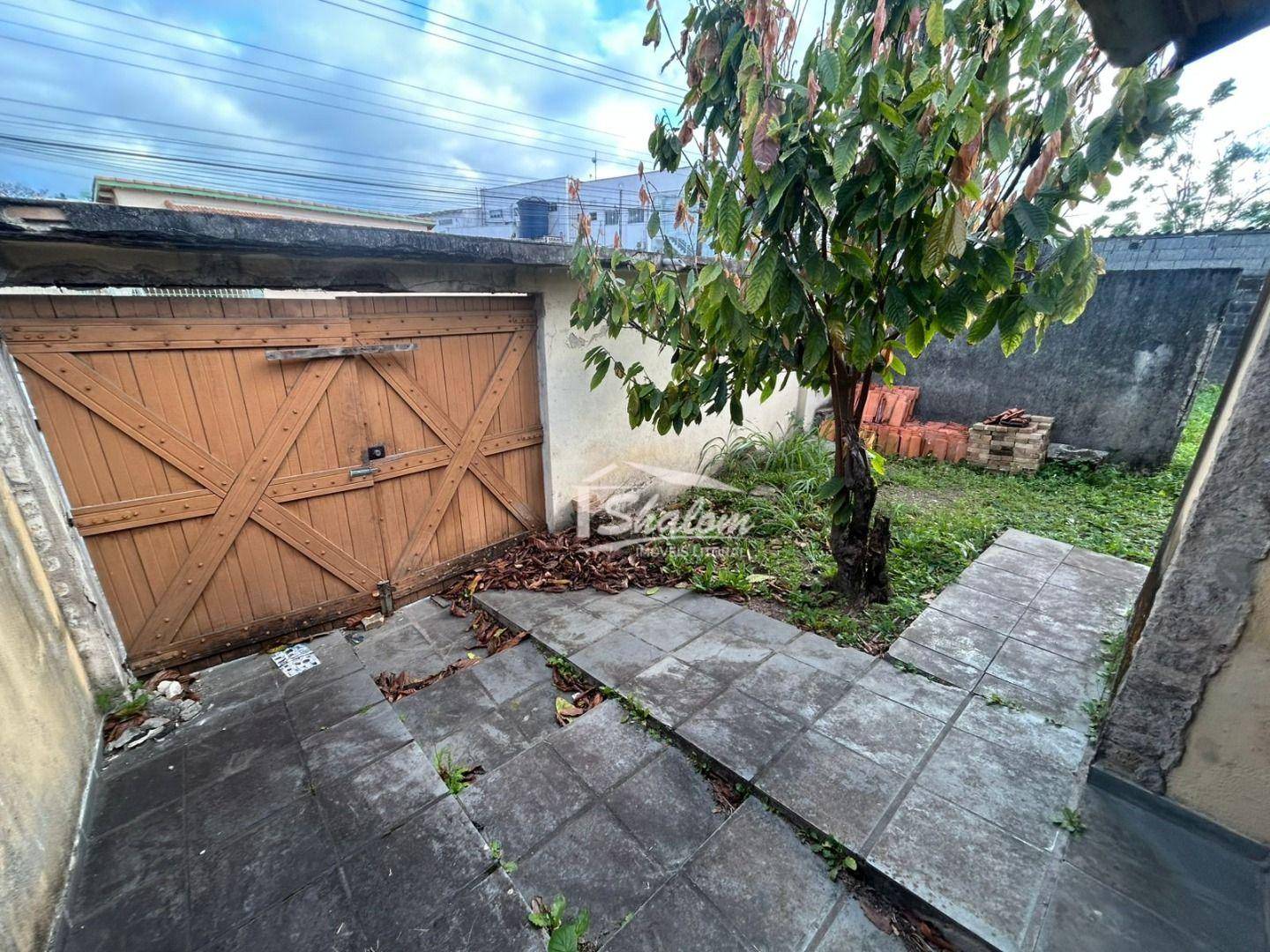 Casa, 3 quartos, 200 m² - Foto 1