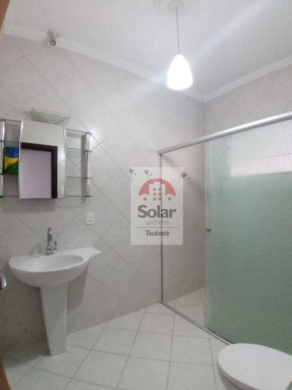 Casa à venda com 3 quartos, 210m² - Foto 12