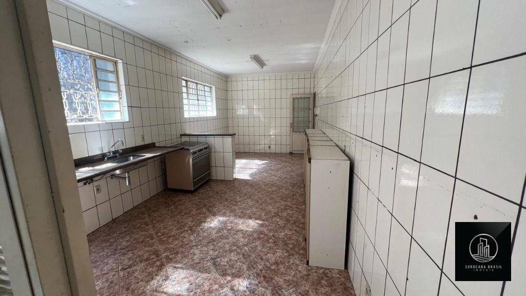 Sobrado à venda e aluguel com 2 quartos, 300m² - Foto 5