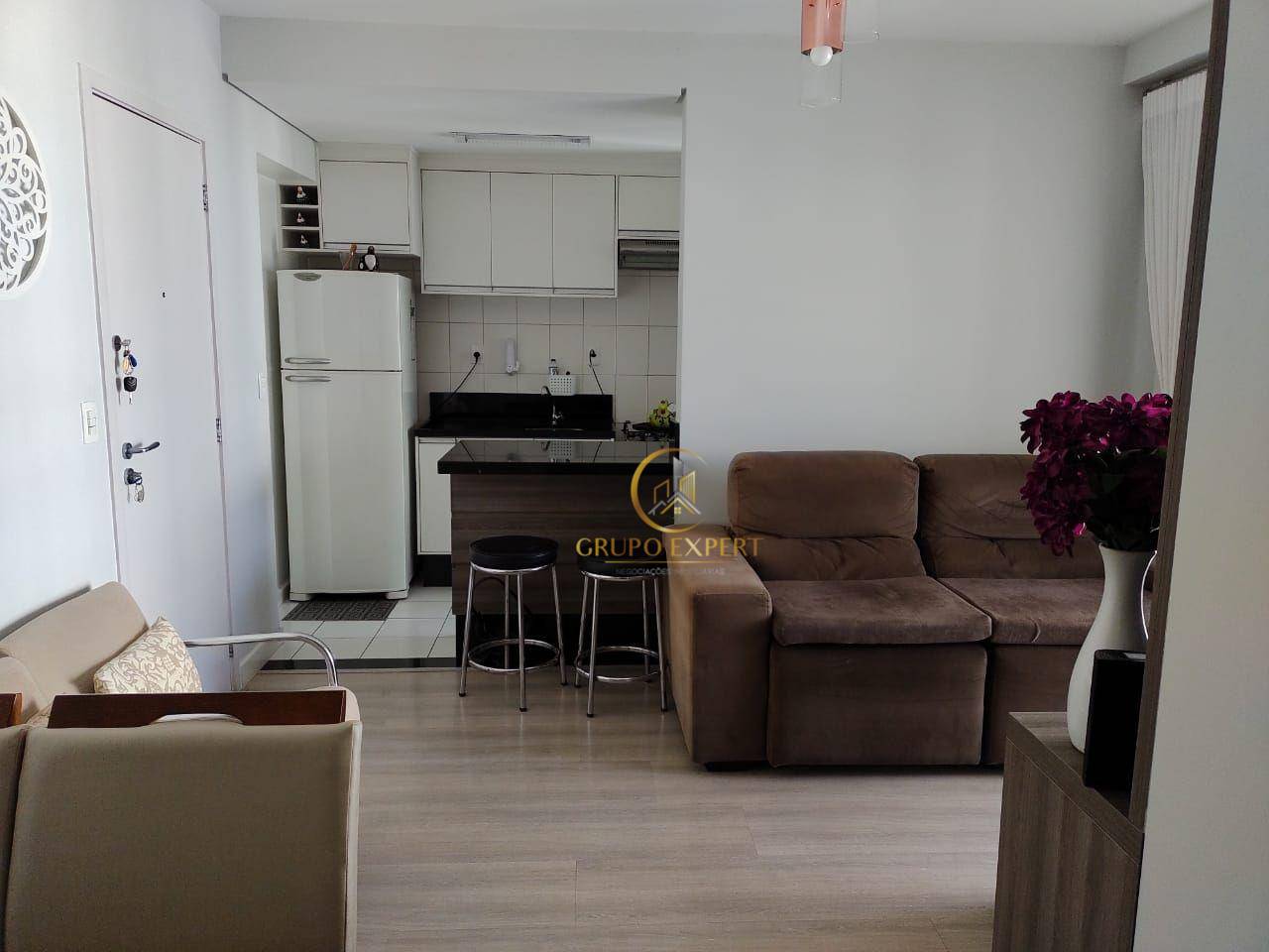 Apartamento à venda com 2 quartos, 66m² - Foto 3