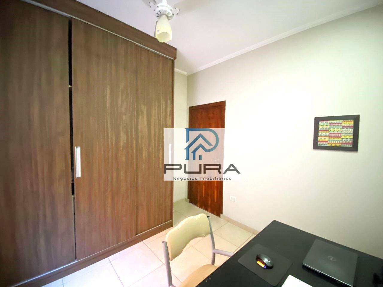 Casa à venda com 3 quartos, 209m² - Foto 18