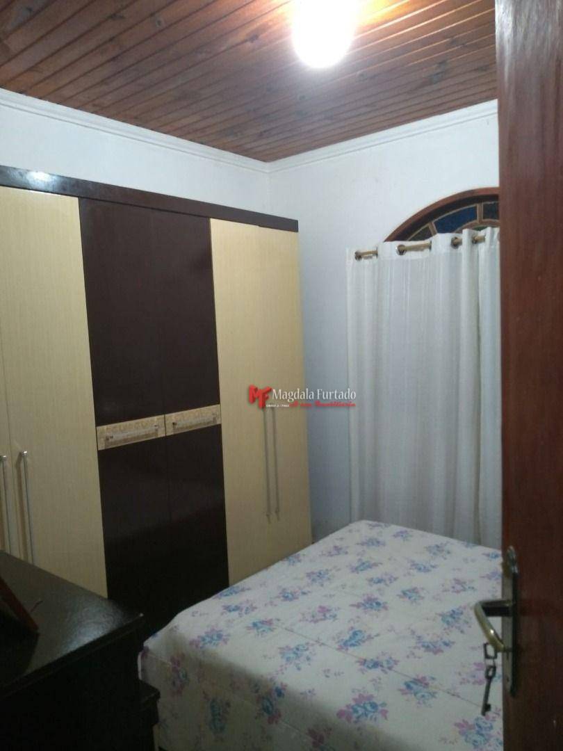 Casa à venda com 3 quartos, 70m² - Foto 15