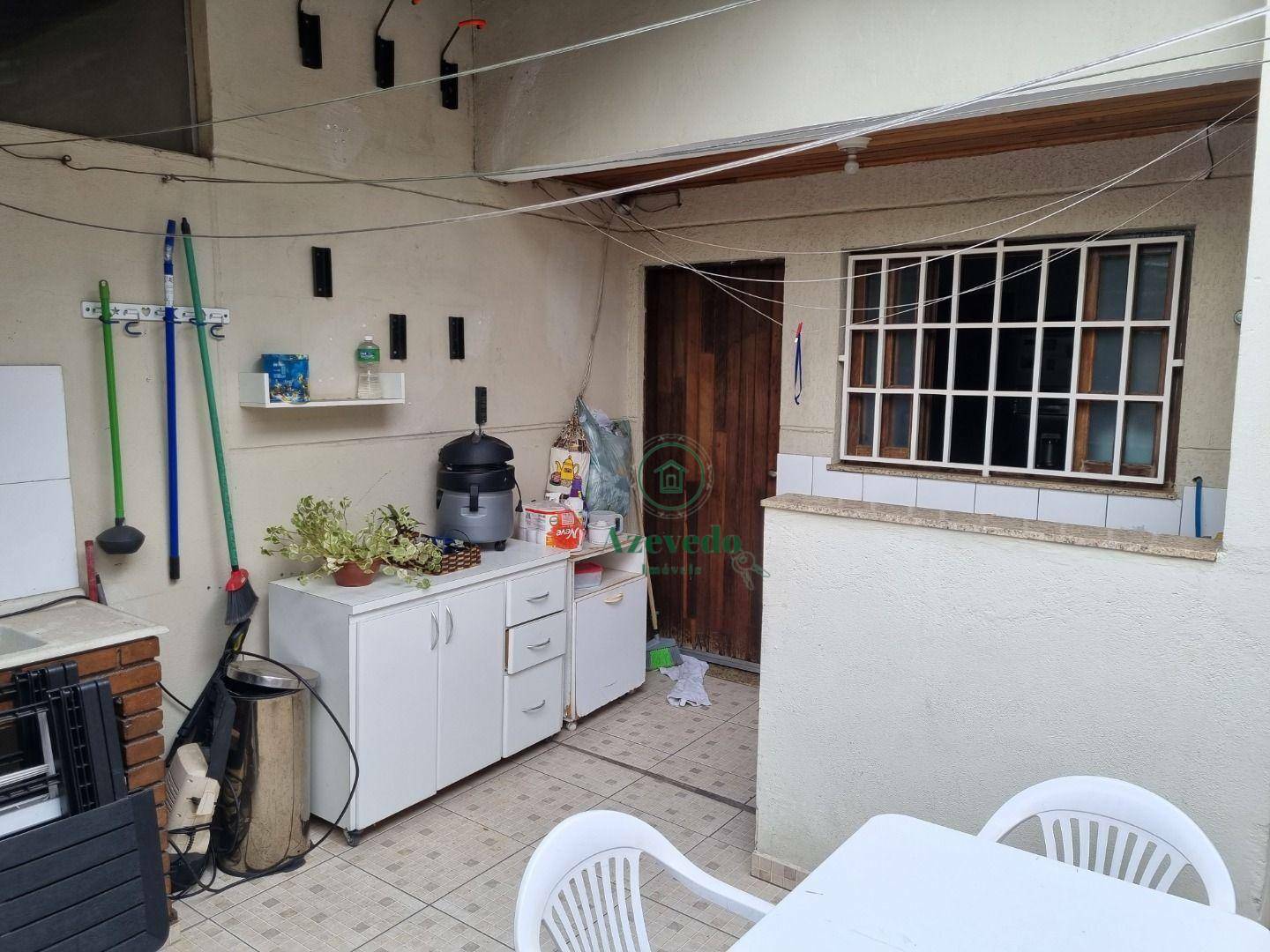 Sobrado à venda com 3 quartos, 100m² - Foto 13