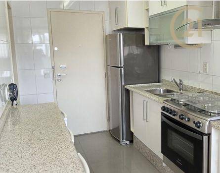 Apartamento para alugar com 3 quartos, 107m² - Foto 14