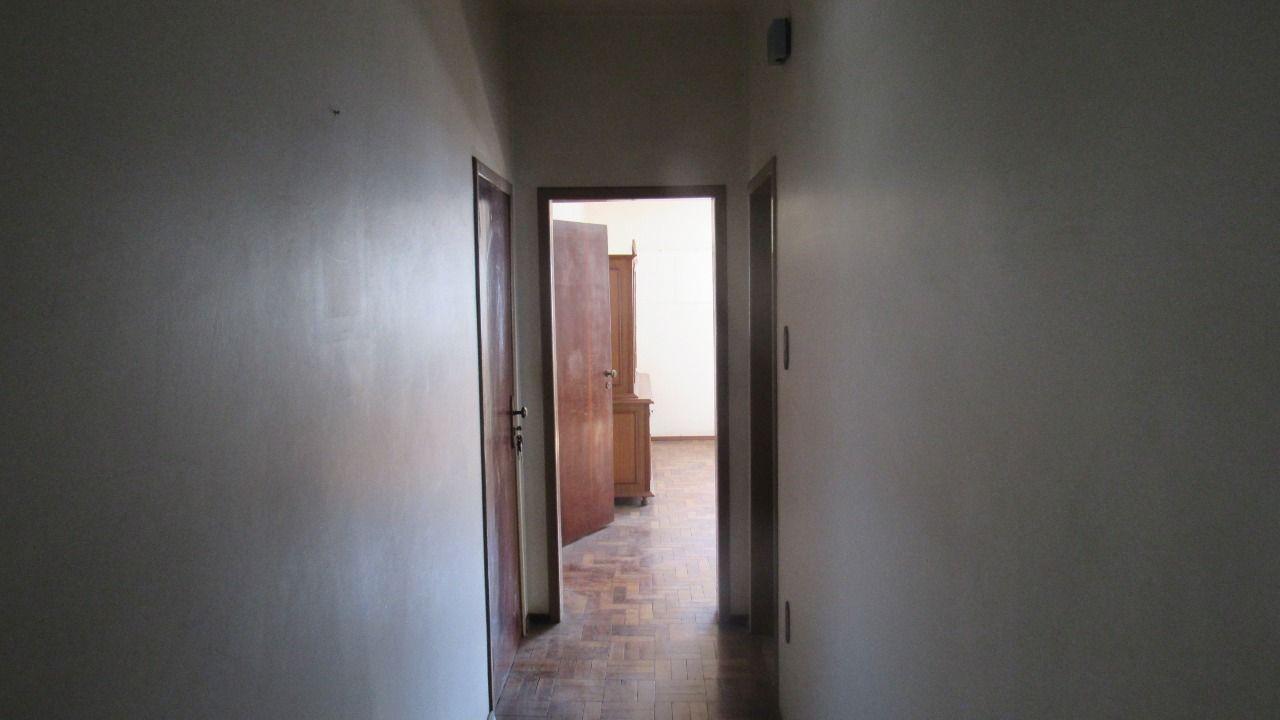 Apartamento à venda com 3 quartos, 220m² - Foto 13