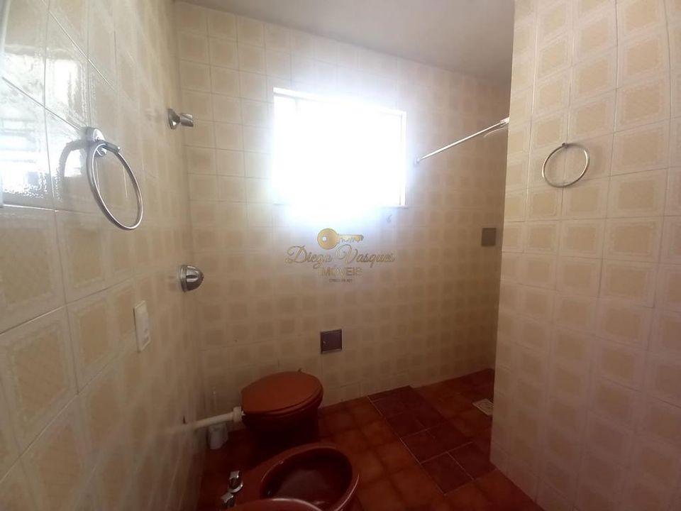 Casa à venda com 2 quartos, 1200m² - Foto 21