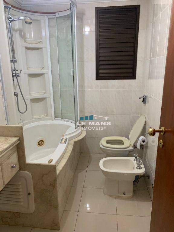 Apartamento à venda com 3 quartos, 127m² - Foto 6