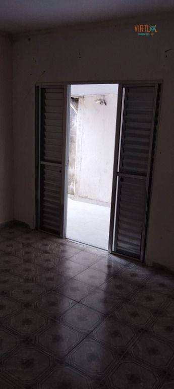 Sobrado à venda com 3 quartos, 150m² - Foto 21