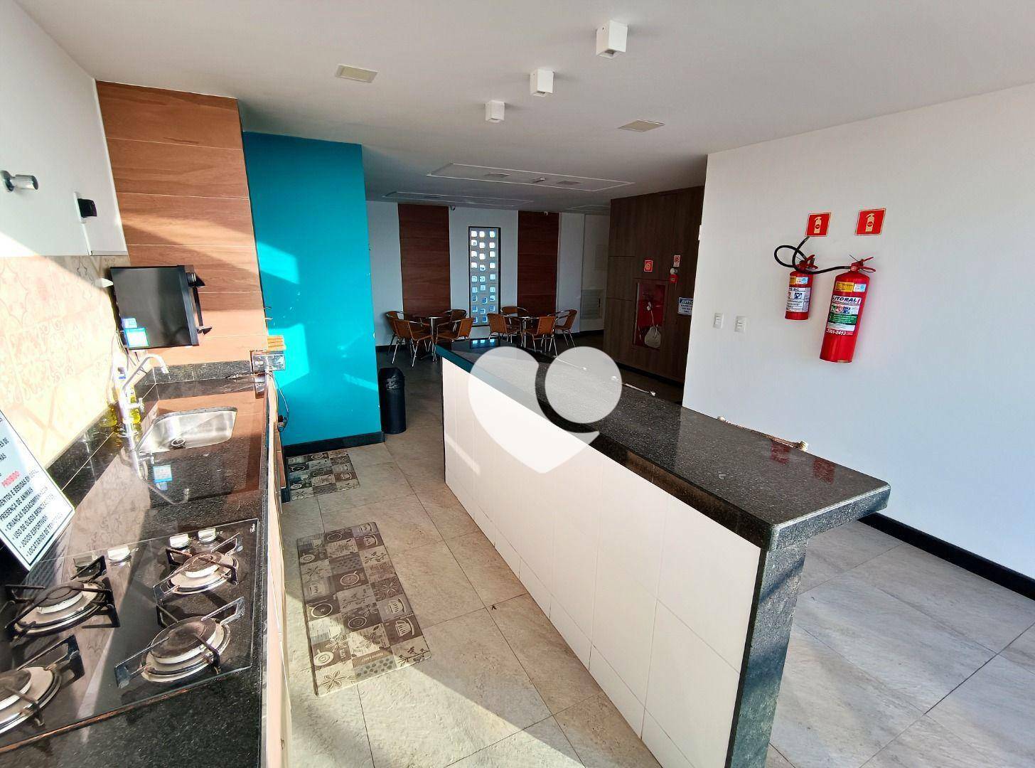 Apartamento à venda com 2 quartos, 110m² - Foto 9