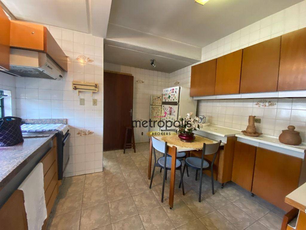 Sobrado à venda com 3 quartos, 288m² - Foto 21