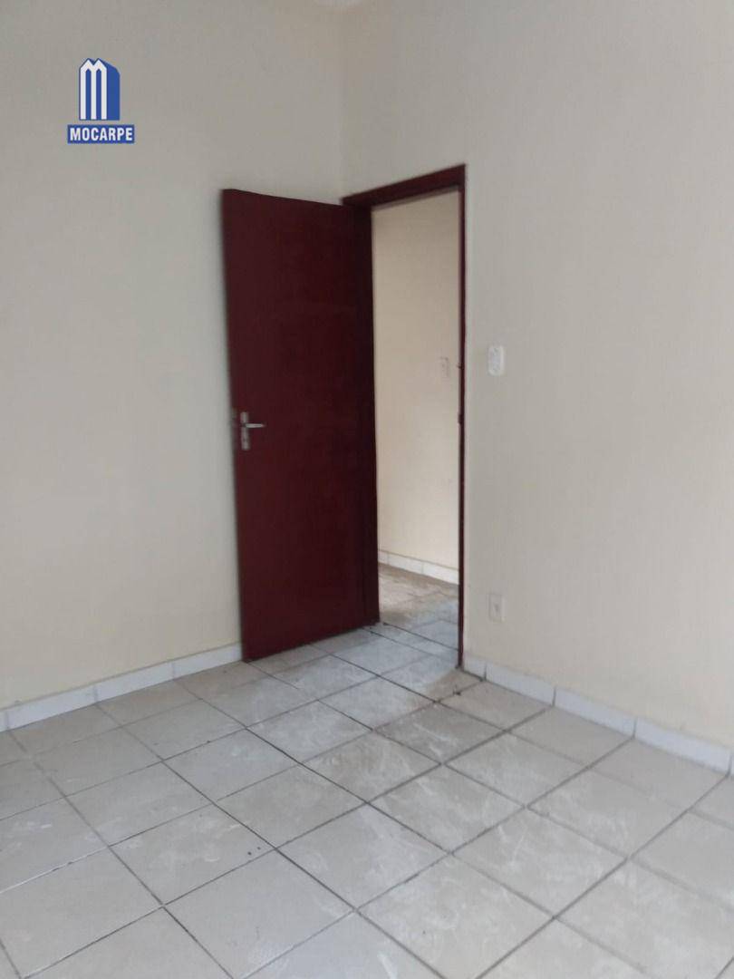 Apartamento à venda com 2 quartos, 67m² - Foto 13