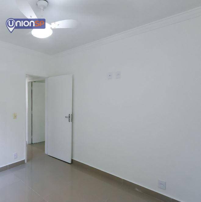 Apartamento à venda com 2 quartos, 68m² - Foto 10