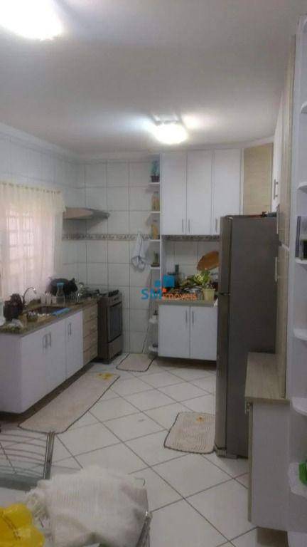 Sobrado à venda com 2 quartos, 184m² - Foto 9