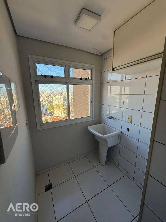 Apartamento à venda com 2 quartos, 61m² - Foto 13