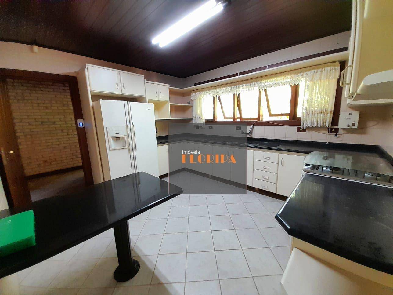 Casa à venda com 4 quartos, 283m² - Foto 15
