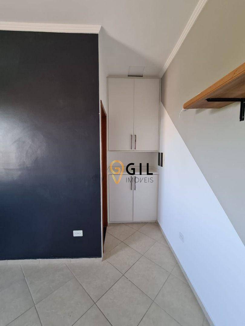 Sobrado à venda com 2 quartos, 158m² - Foto 2