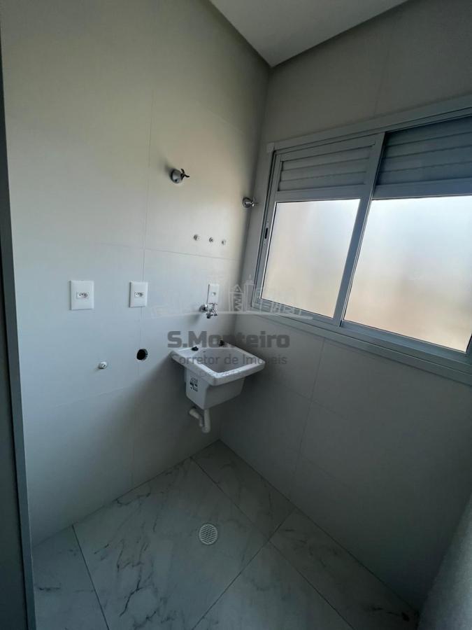 Apartamento à venda com 2 quartos, 77m² - Foto 6