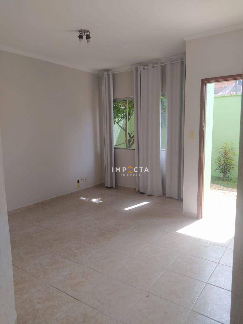 Casa à venda com 2 quartos, 86m² - Foto 14