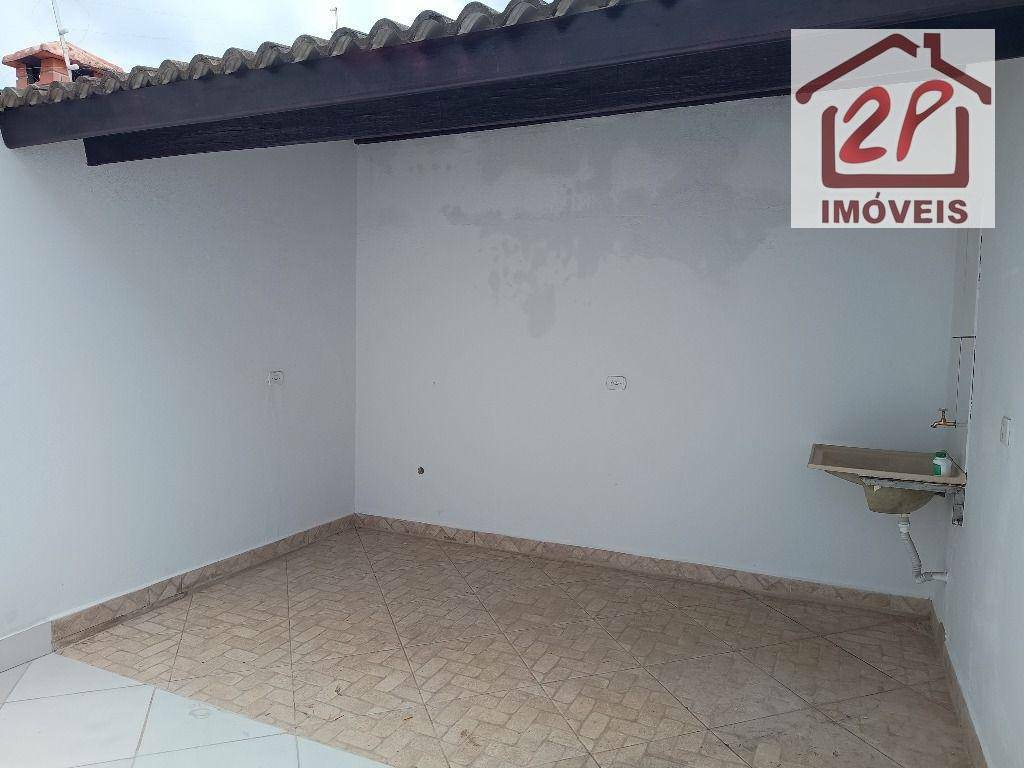 Casa à venda com 2 quartos, 70m² - Foto 17