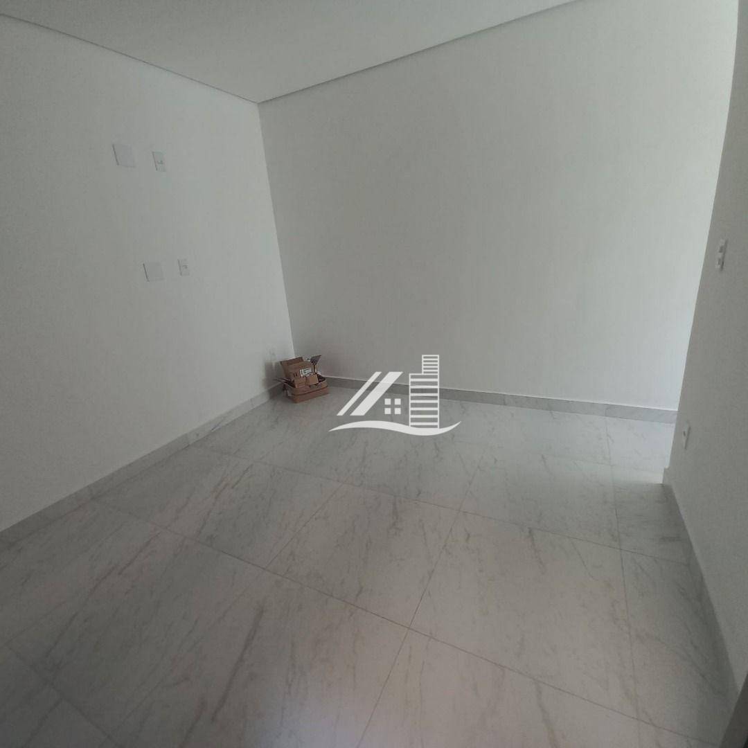 Apartamento à venda com 2 quartos, 42m² - Foto 19