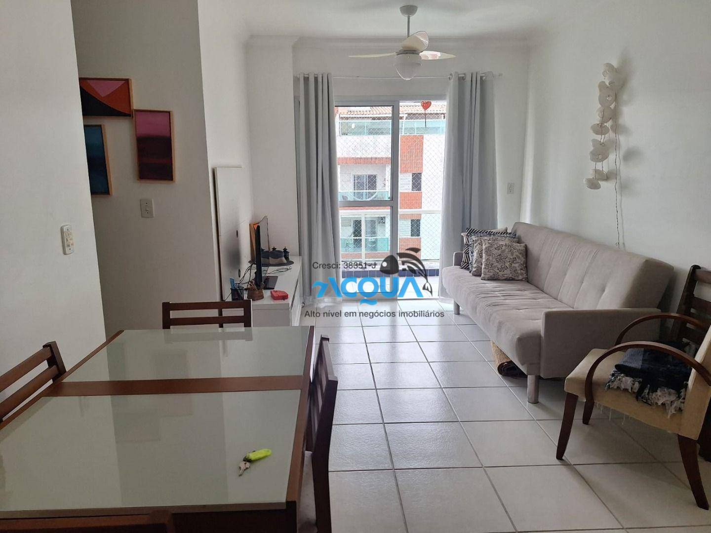 Apartamento à venda com 2 quartos, 75m² - Foto 1