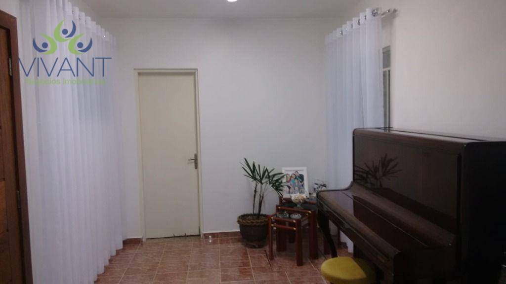 Chácara à venda com 4 quartos, 286m² - Foto 18