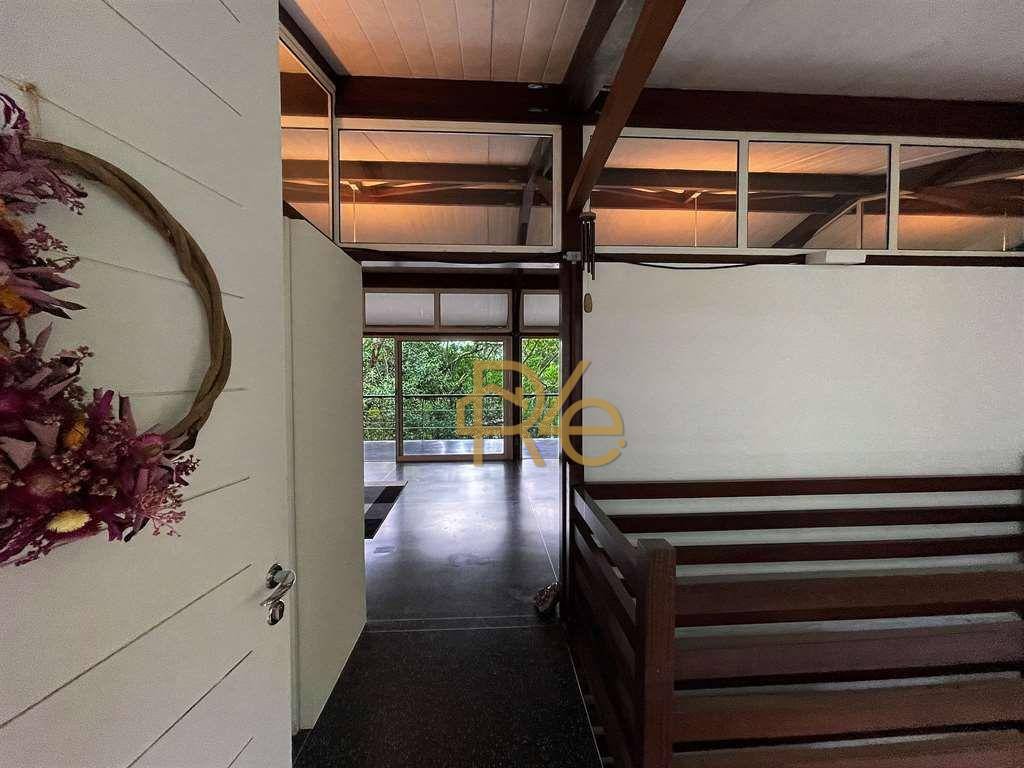 Casa de Condomínio à venda com 3 quartos, 380m² - Foto 13