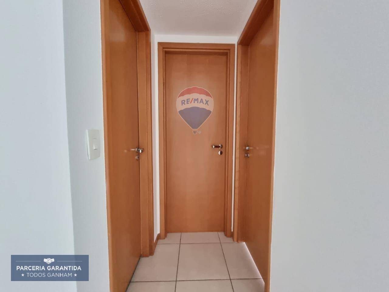 Apartamento à venda com 2 quartos, 58m² - Foto 8