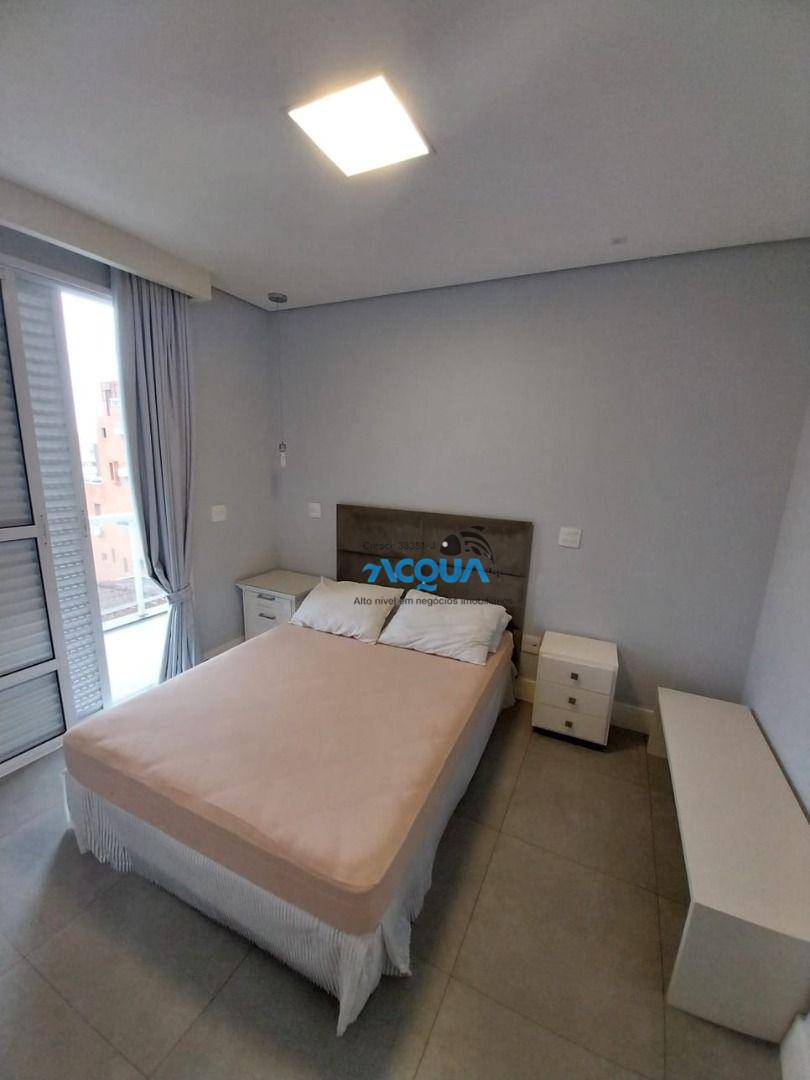 Apartamento à venda com 3 quartos, 135m² - Foto 10