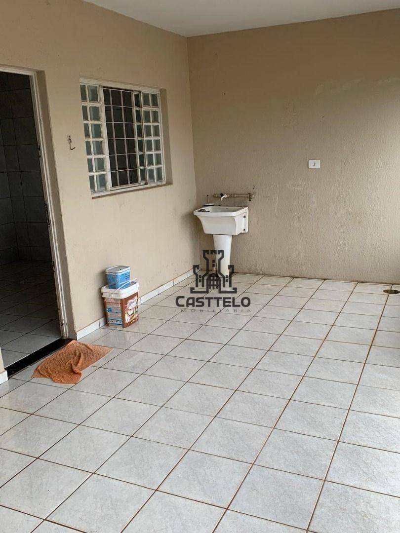 Casa à venda com 5 quartos, 192m² - Foto 30