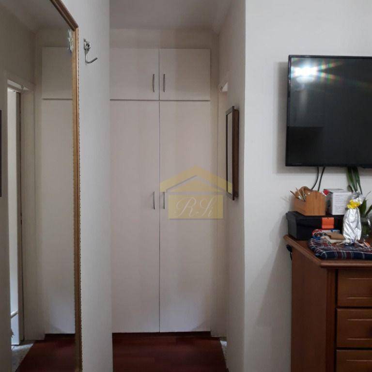 Apartamento à venda com 3 quartos, 87m² - Foto 25