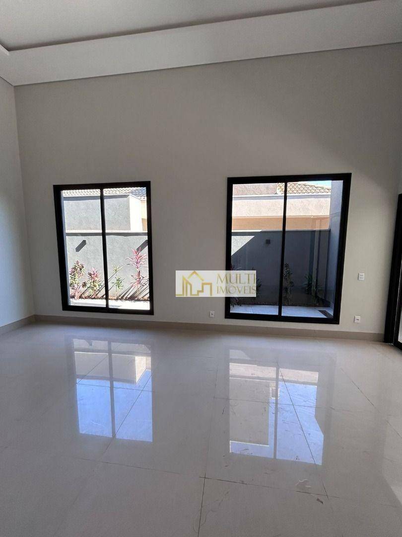 Casa, 3 quartos, 204 m² - Foto 4