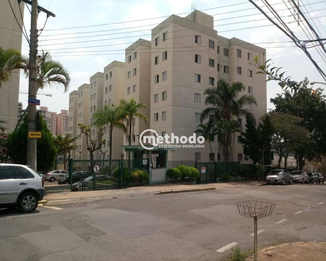 Apartamento à venda com 3 quartos, 80m² - Foto 1