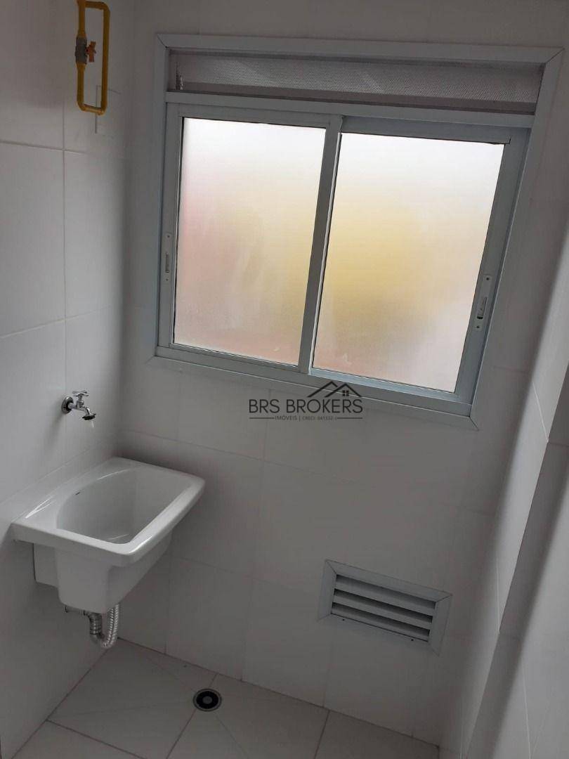 Apartamento à venda com 2 quartos, 45m² - Foto 16