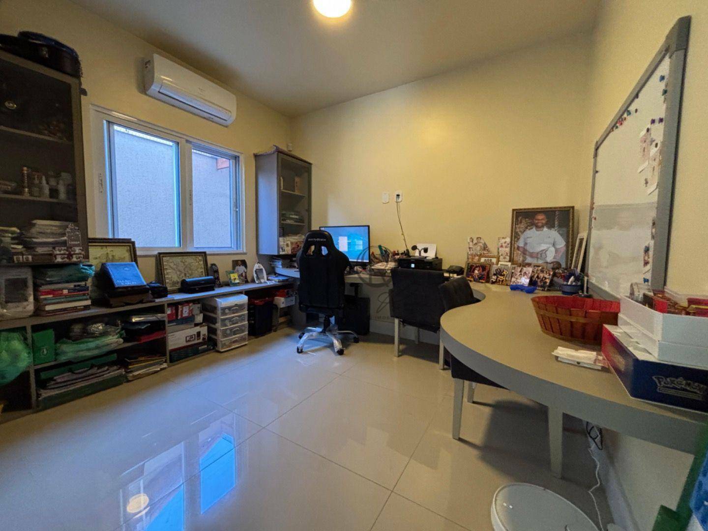 Casa à venda e aluguel com 4 quartos, 265m² - Foto 14