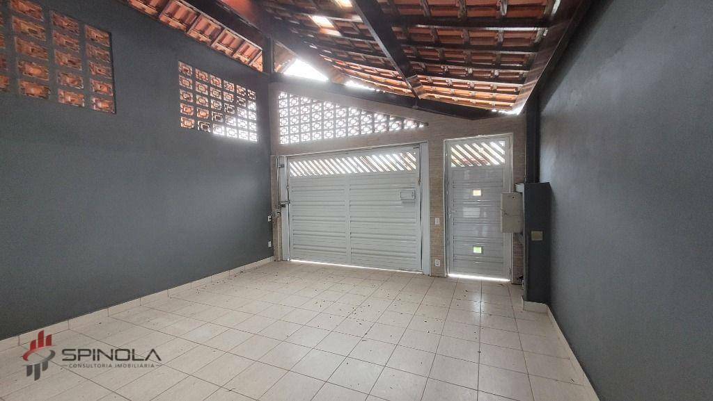 Casa à venda com 2 quartos, 86m² - Foto 4