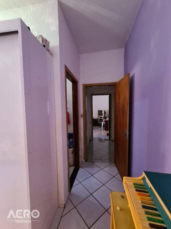 Casa à venda com 2 quartos, 165m² - Foto 19