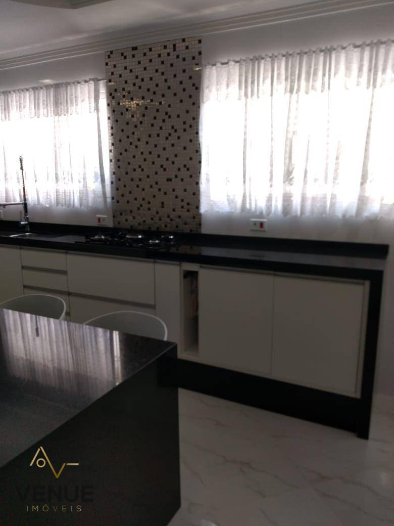 Sobrado à venda e aluguel com 3 quartos, 350m² - Foto 59