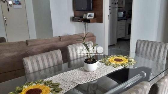 Apartamento à venda com 2 quartos, 64m² - Foto 12