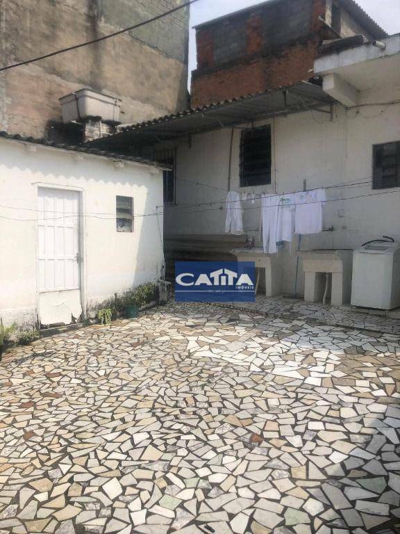 Sobrado à venda com 5 quartos, 200m² - Foto 9