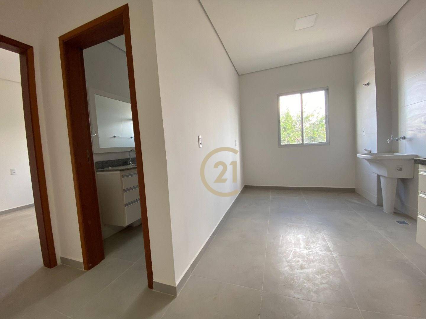 Apartamento para alugar com 2 quartos, 48m² - Foto 4