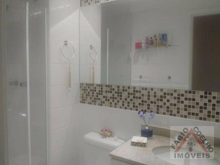 Apartamento à venda com 3 quartos, 74m² - Foto 12